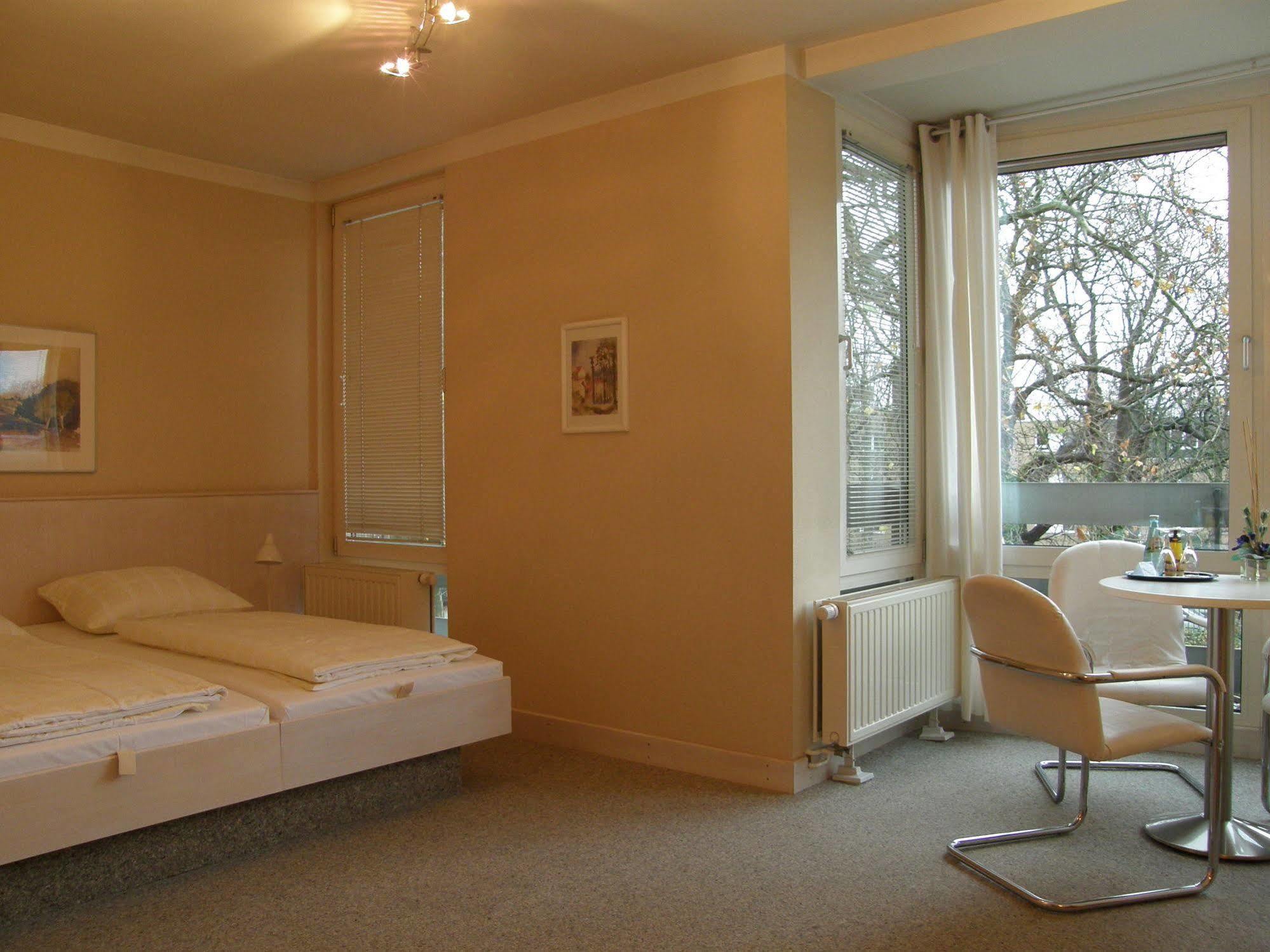 Jugendgaestehaus St.-Michaels-Heim Berlín Exterior foto